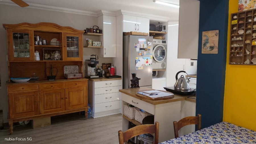 4 Bedroom Property for Sale in Ferreira Town Eastern Cape